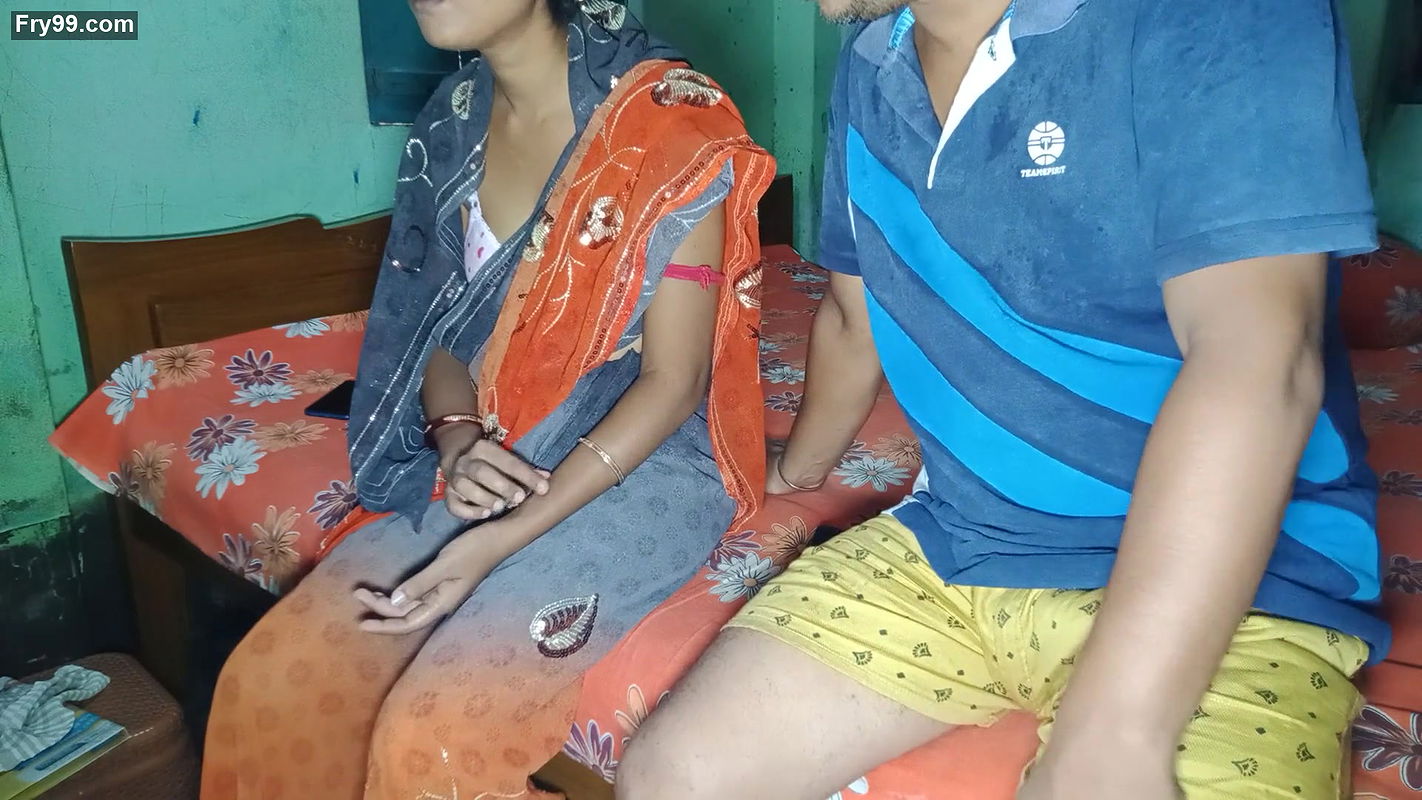 Indian bengali pati nahi tha ghar pe usi bahane mera pati ki bara vai aya tha mera sath bat karne or mujhe majese choda