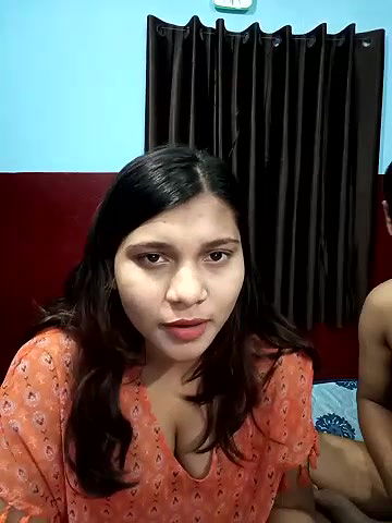 Stripchat-Public.Show-c-TheViralCouple-2025.02.21.185432