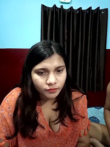 Stripchat-Public.Show-c-TheViralCouple-2025.02.21.185432