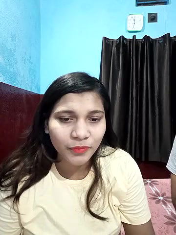 Stripchat-Public.Show-c-TheViralCouple-2025.02.22.180050