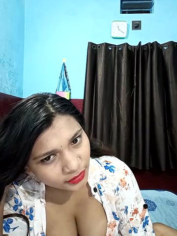 Stripchat-Public.Show-c-TheViralCouple-2025.04.18.174822