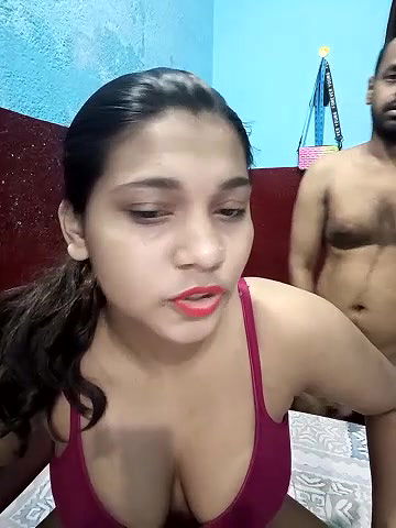Stripchat-Public.Show-c-TheViralCouple-2025.04.27.103041