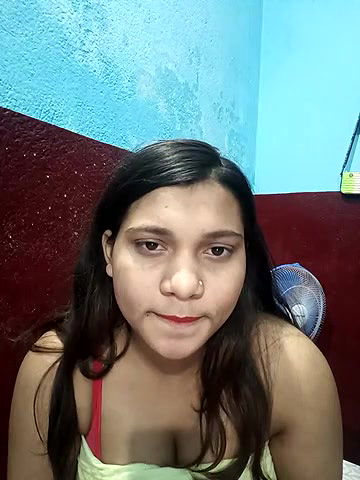 Stripchat-Public.Show-c-TheViralCouple-2025.04.29.185159