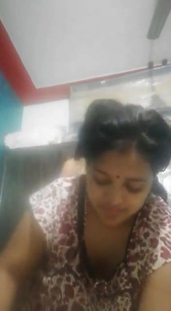 Bhabhi bang in doggy