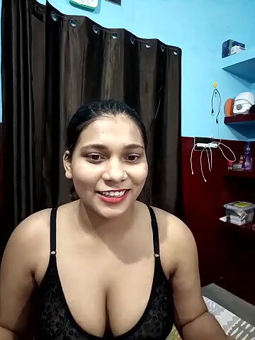 Stripchat-Public.Show-c-TheViralCouple-2025.05.11.171945