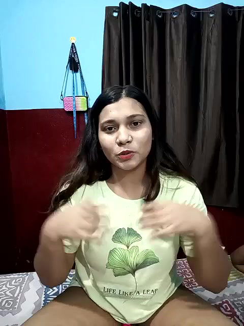 Stripchat-Public.Show-c-TheViralCouple-2025.05.12.152735