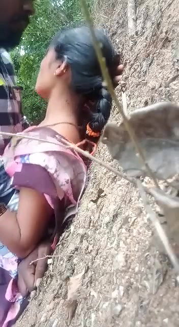 Bhabhi Outdoor fucking