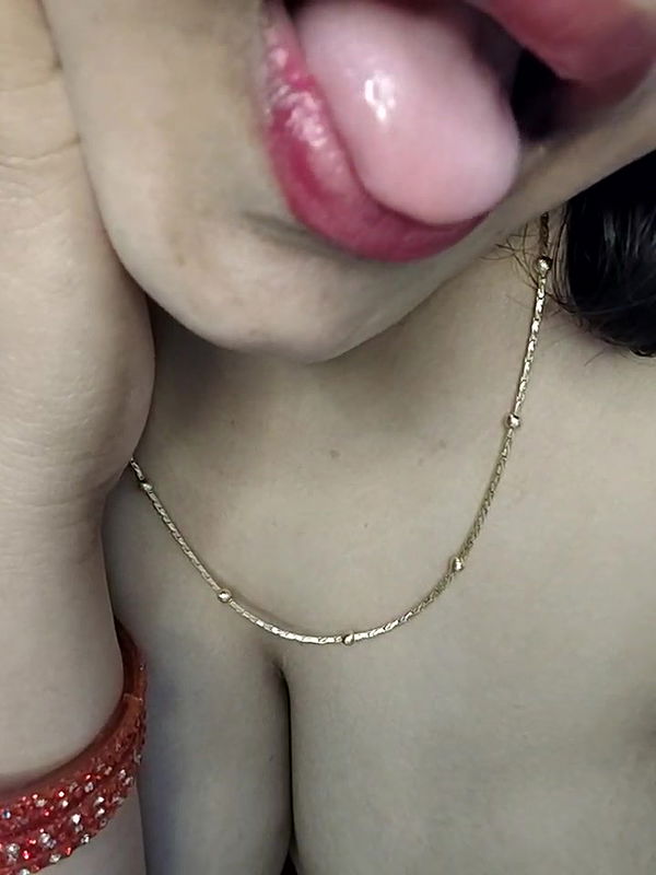 Stripchat-Public.Show-f-_Ayeshaa-2025.02.02.184756