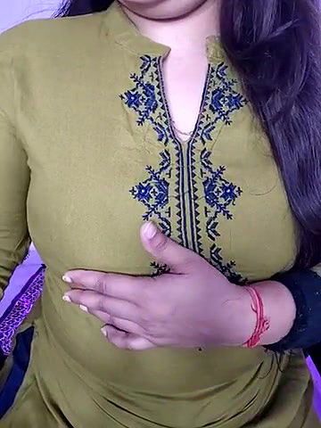 Stripchat-Public.Show-f-_Ayeshaa-2025.04.16.090218