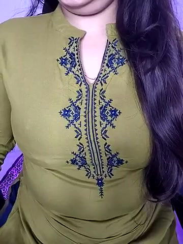 Stripchat-Public.Show-f-_Ayeshaa-2025.04.16.090218