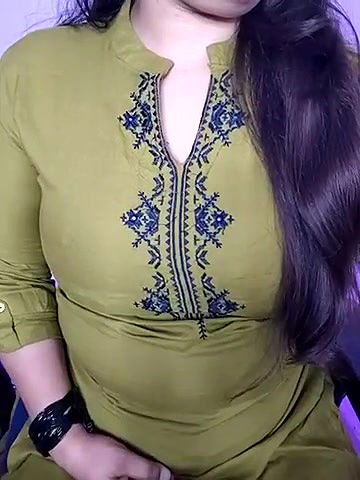 Stripchat-Public.Show-f-_Ayeshaa-2025.04.16.090218