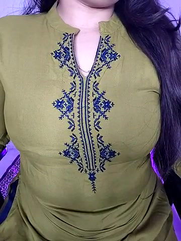 Stripchat-Public.Show-f-_Ayeshaa-2025.04.16.090259