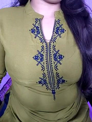 Stripchat-Public.Show-f-_Ayeshaa-2025.04.16.090259