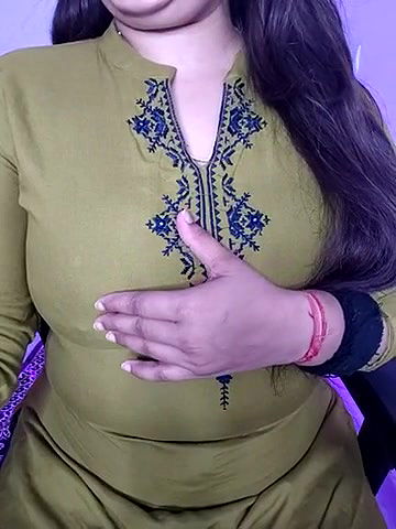 Stripchat-Public.Show-f-_Ayeshaa-2025.04.16.091850