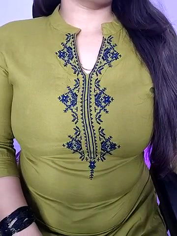 Stripchat-Public.Show-f-_Ayeshaa-2025.04.16.091850