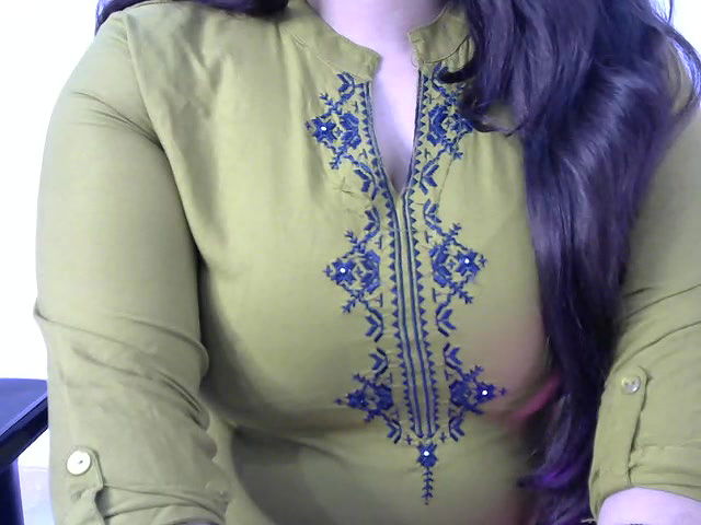 Stripchat-Public.Show-f-_Ayeshaa-2025.05.10.180807