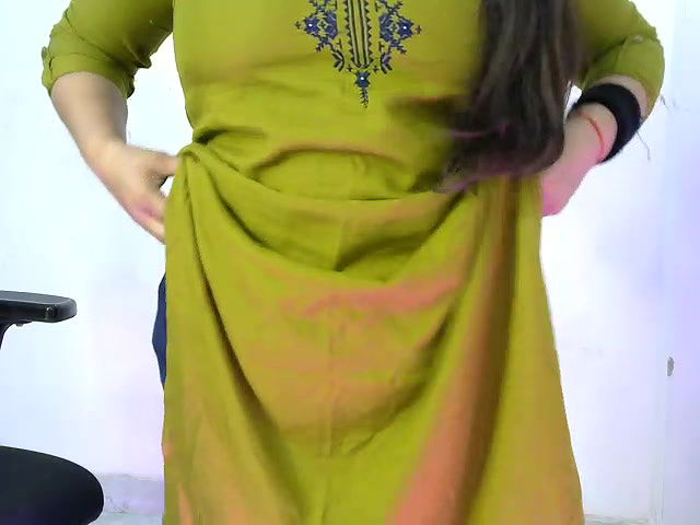 Stripchat-Public.Show-f-_Ayeshaa-2025.05.10.184309