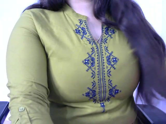 Stripchat-Public.Show-f-_Ayeshaa-2025.05.11.235930