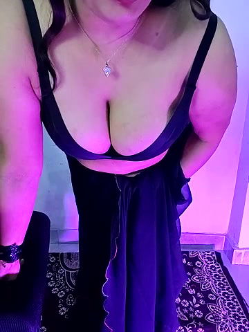 Stripchat-Public.Show-f-_Ayeshaa-2025.05.14.231909