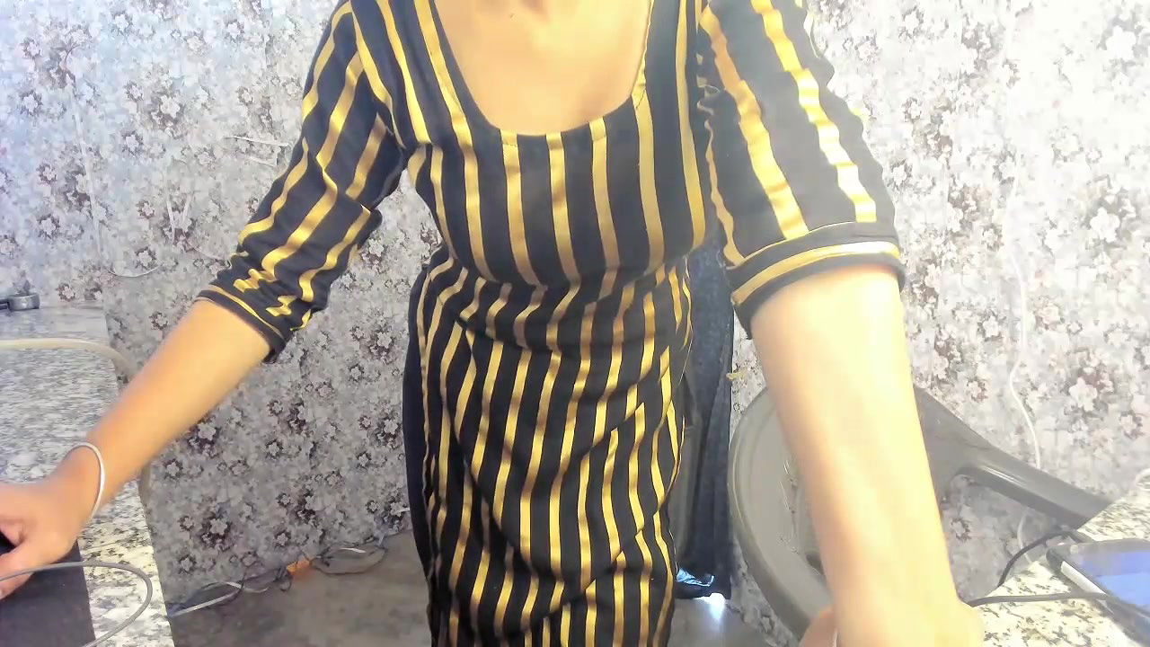 Stripchat-Public.Show-f-aarjulove-2025.02.21.104213