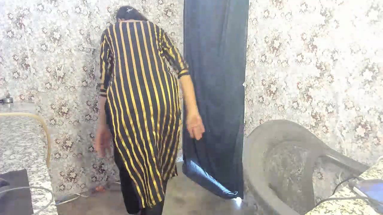 Stripchat-Public.Show-f-aarjulove-2025.02.21.104213