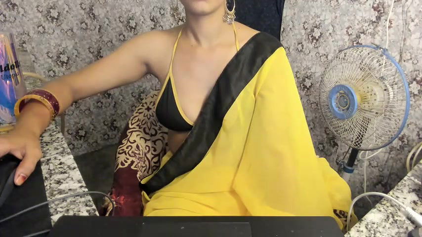 Stripchat-Public.Show-f-aarjulove-2025.04.08.183454