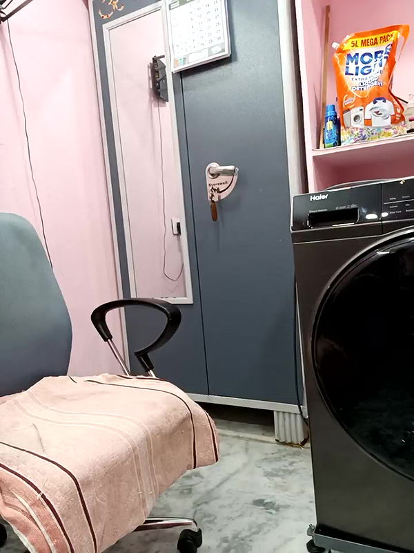 Stripchat-Public.Show-f-kruthika-telugu-2024.12.10.143610