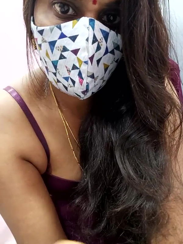 Stripchat-Public.Show-f-kruthika-telugu-2024.12.10.143610