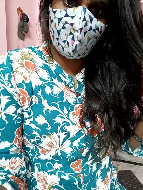 Stripchat-Public.Show-f-kruthika-telugu-2025.01.28.180115