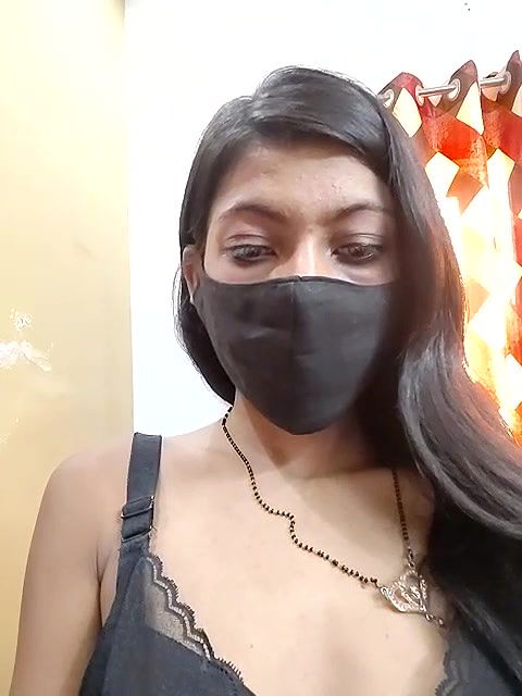 Stripchat-Public.Show-f-Noorkhatoon-2025.05.13.065632