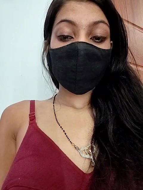 Stripchat-Public.Show-f-Noorkhatoon-2025.05.13.084757