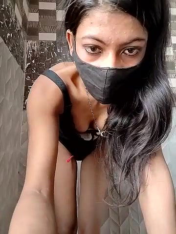 Stripchat-Public.Show-f-Noorkhatoon-2025.05.19.023446
