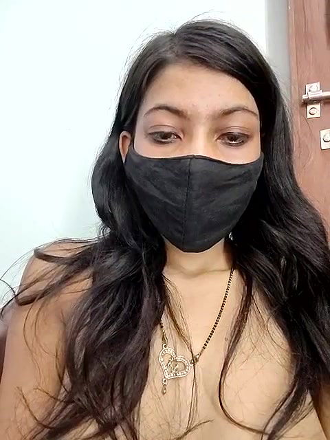 Stripchat-Public.Show-f-Noorkhatoon-2025.05.19.081238