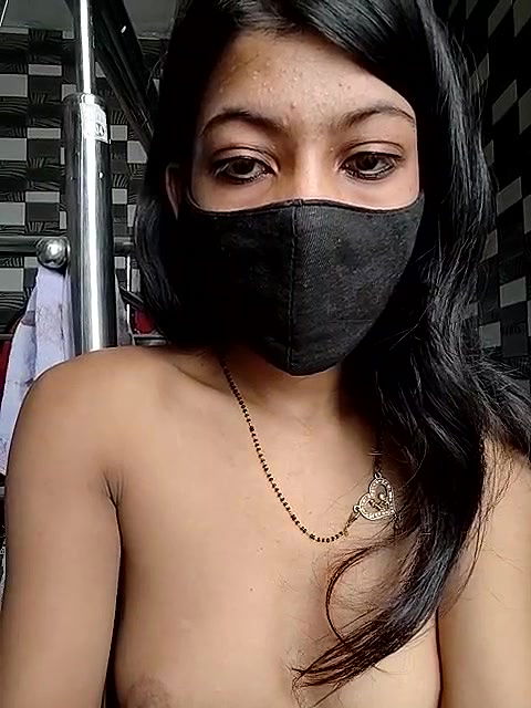 Stripchat-Public.Show-f-Noorkhatoon-2025.05.26.051247