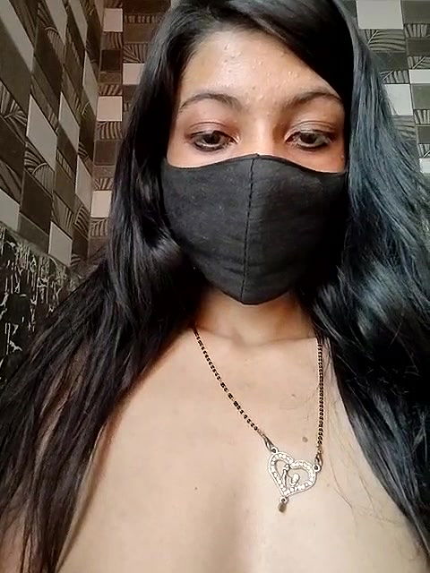 Stripchat-Public.Show-f-Noorkhatoon-2025.05.30.125050