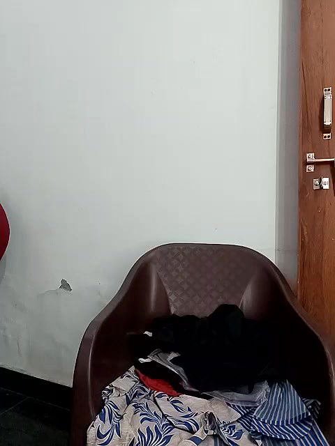 Stripchat-Public.Show-f-Noorkhatoon-2025.06.01.070642