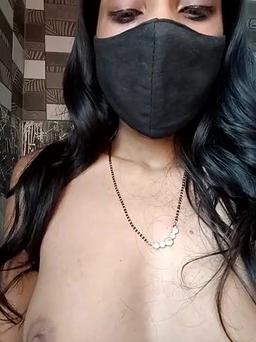 Stripchat-Public.Show-f-Noorkhatoon-2025.06.15.121555