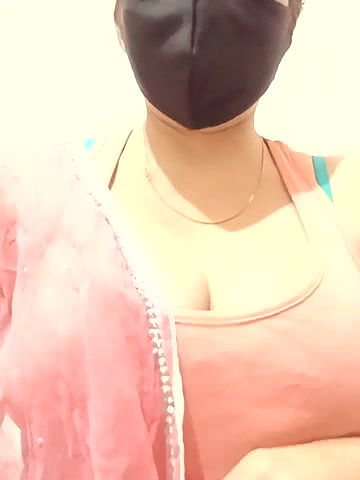 Stripchat-Public.Show-f-Ramshree22-2024.04.24.111836