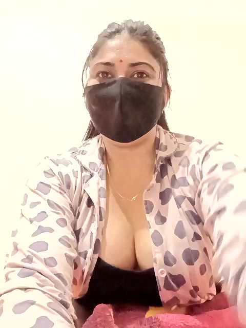 Stripchat-Public.Show-f-Ramshree22-2024.12.19.150242