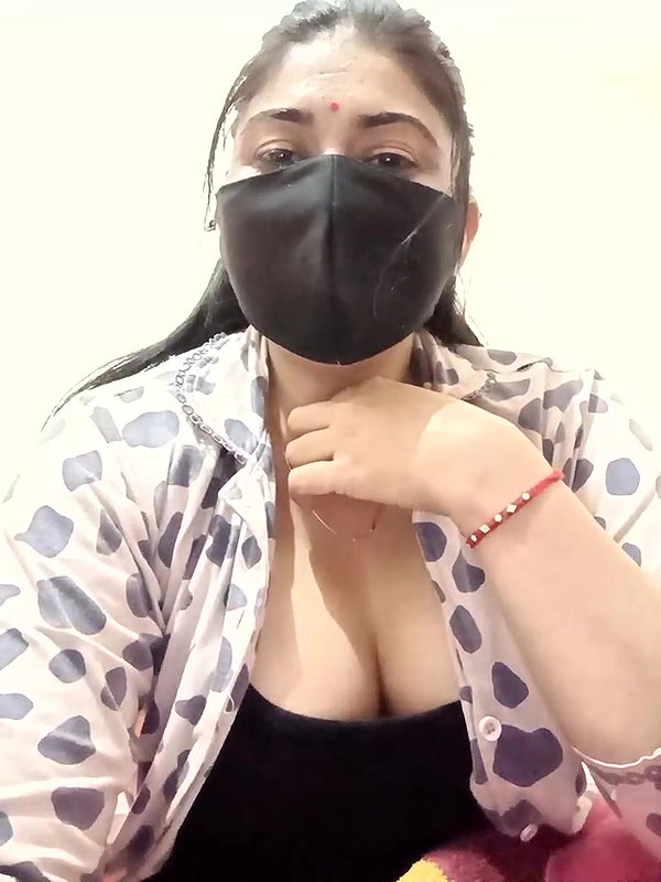 Stripchat-Public.Show-f-Ramshree22-2024.12.19.160348