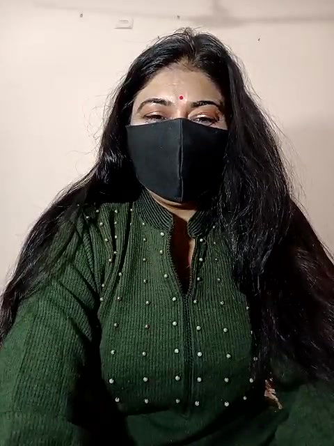 Stripchat-Public.Show-f-Ramshree22-2024.12.24.154755