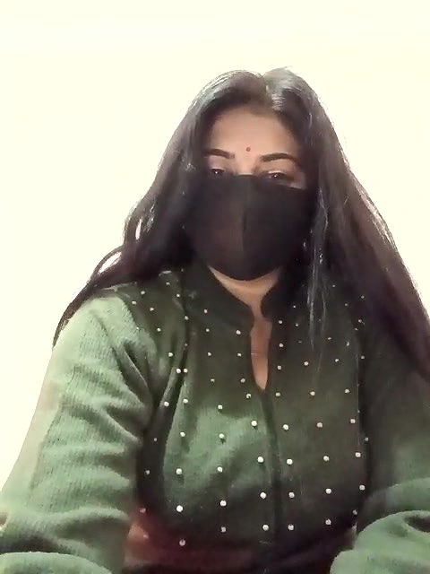 Stripchat-Public.Show-f-Ramshree22-2024.12.24.171557