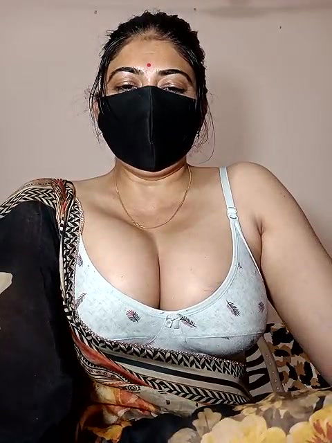 Stripchat-Public.Show-f-Ramshree22-2025.02.02.184446