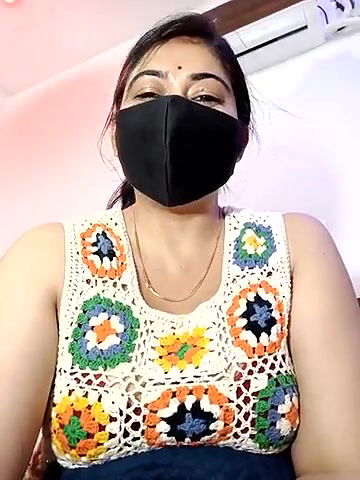 Stripchat-Public.Show-f-Ramshree22-2025.05.05.082819