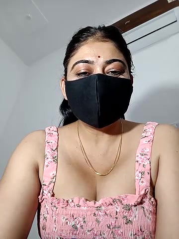 Stripchat-Public.Show-f-Ramshree22-2025.05.09.153828