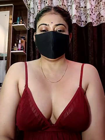 Stripchat-Public.Show-f-Ramshree22-2025.05.25.172846