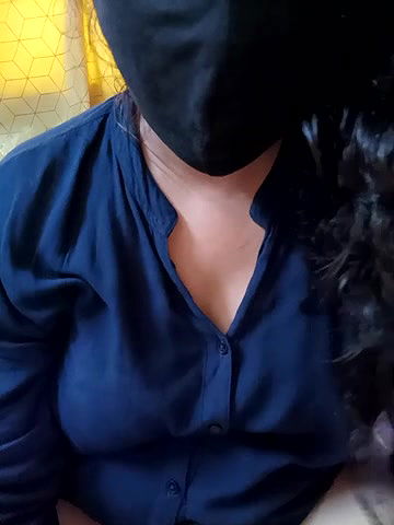 Stripchat-Public.Show-f-Rising_Smiler-2024.09.04.111350