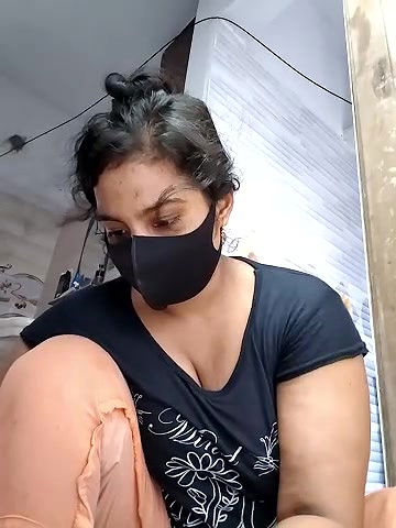 Stripchat-Public.Show-f-Ritusri_Dotta-2024.06.05.113409