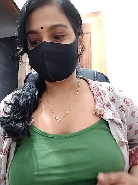 Stripchat-Public.Show-f-Ritusri_Dotta-2024.11.25.144508