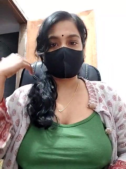 Stripchat-Public.Show-f-Ritusri_Dotta-2024.11.25.144508